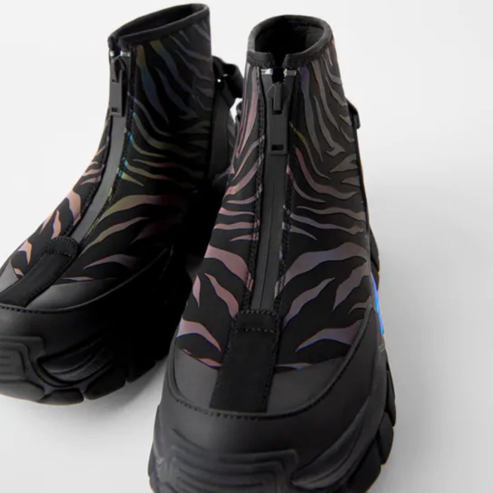 NWT Zara Iridescent Zebra Treaded Lug Soled Boots